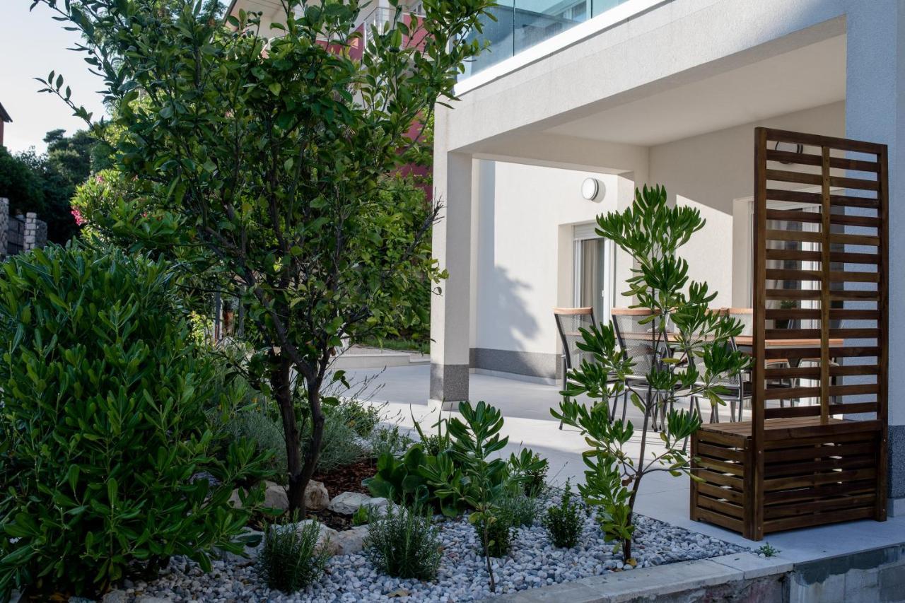 Peaceful Haven Near The Sea-Apartments Torlak Rab Banjol Exterior foto